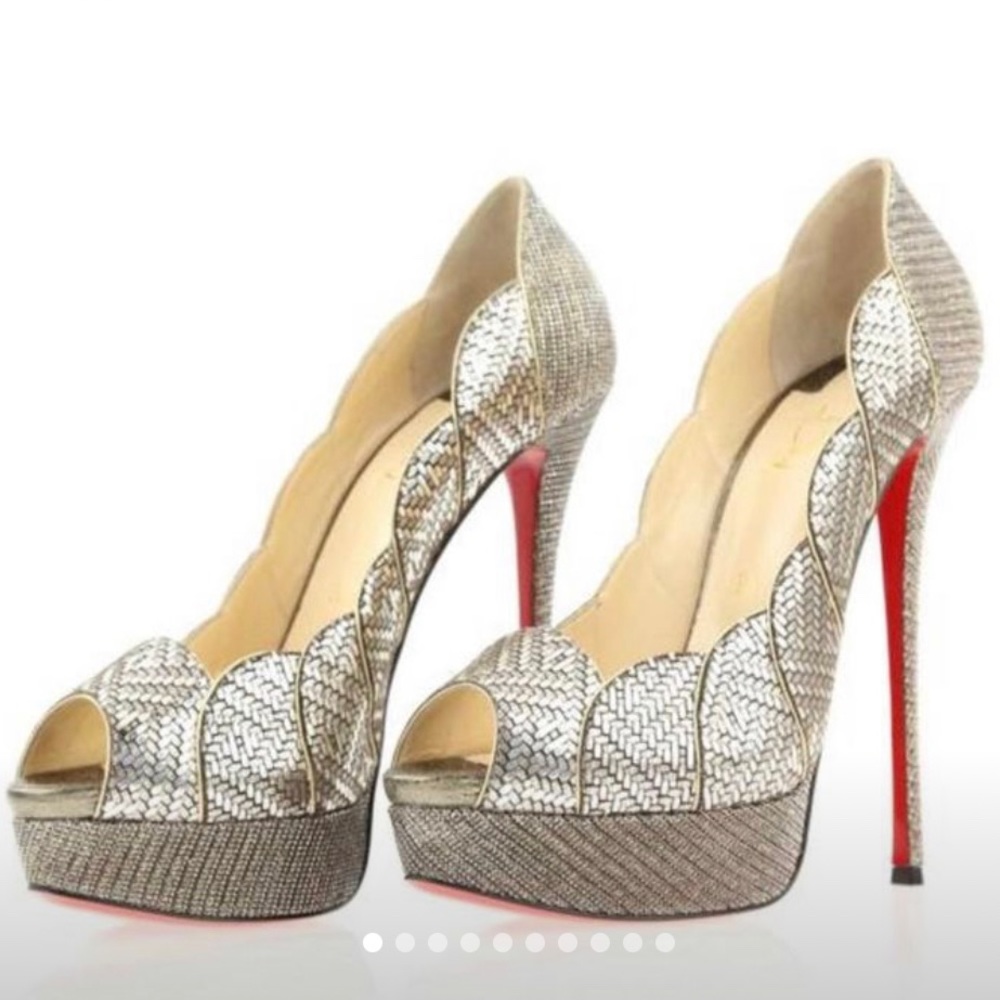 Christian Louboutin pumps - Picture 1 of 5